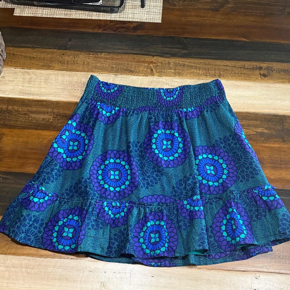Old Navy Blue and Purple Patterned Skirt